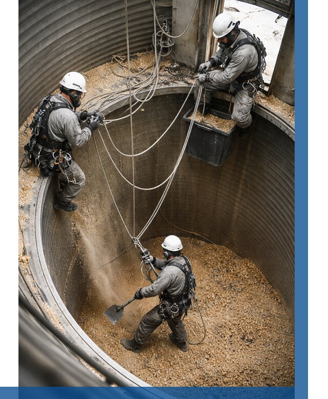 Чистка зерновых бункеров в Ступине от 12473 р. | ВЫСОТНИК-Стп